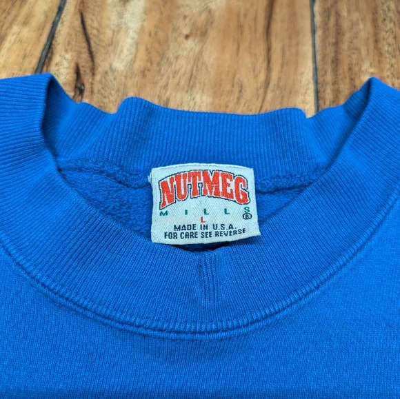 New York Giants Nutmeg Crewneck (L) - Picture 5 of 7